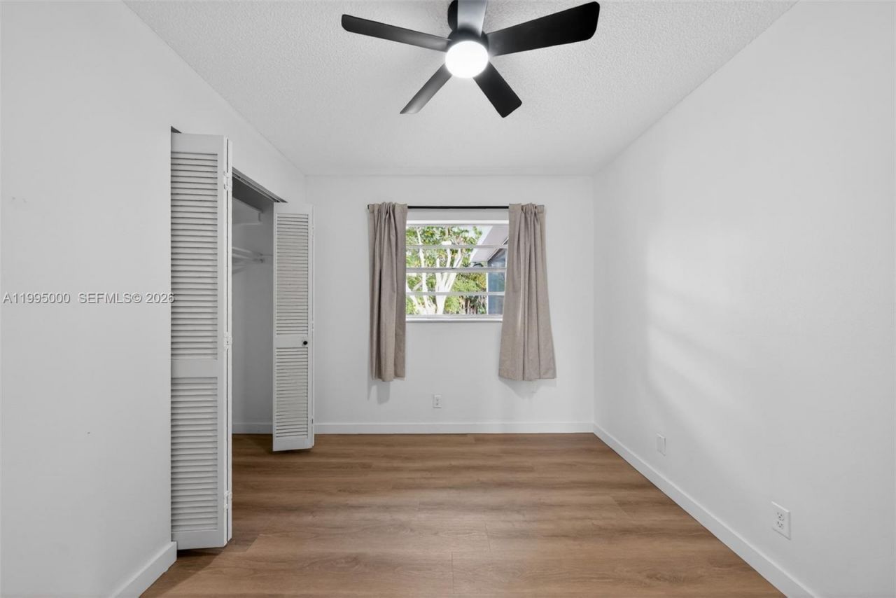 11550 SW 112th Ave , Miami, FL 33176 Photo