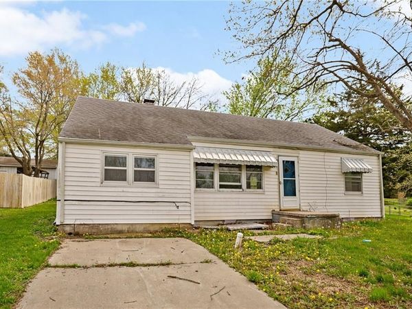 706 N Broadway Street, Princeton, MO 64673
