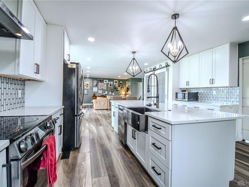 6169 Dayton Farmersville Road, Jefferson Township, OH 45417 Photo 16