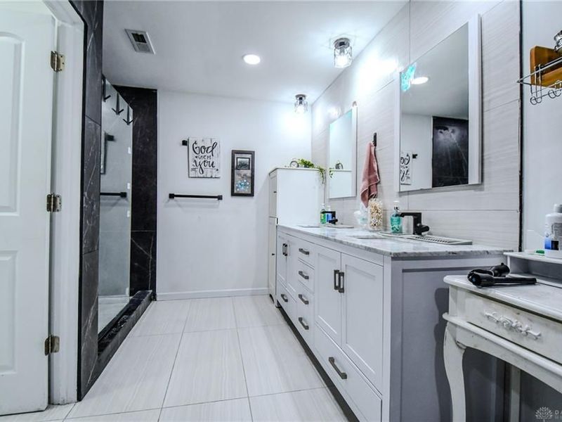 6169 Dayton Farmersville Road, Jefferson Township, OH 45417 Photo 30