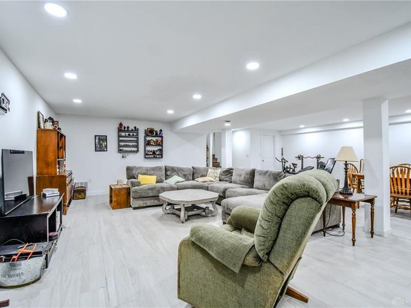 6169 Dayton Farmersville Road, Jefferson Township, OH 45417 Photo 45