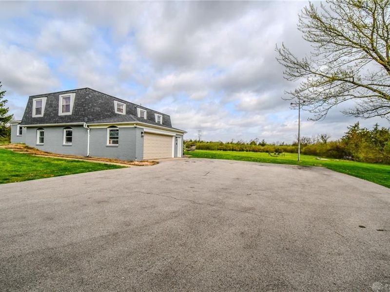 6169 Dayton Farmersville Road, Jefferson Township, OH 45417 Photo 5