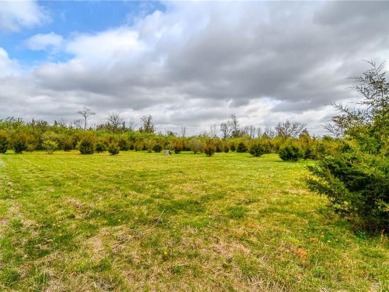 6169 Dayton Farmersville Road, Jefferson Township, OH 45417 Photo 54