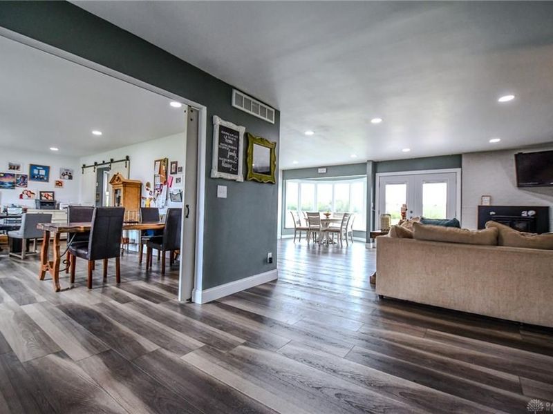 6169 Dayton Farmersville Road, Jefferson Township, OH 45417 Photo 8