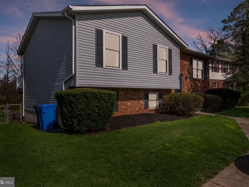 204 Grand Drive, Taneytown, MD 21787 Main Photo