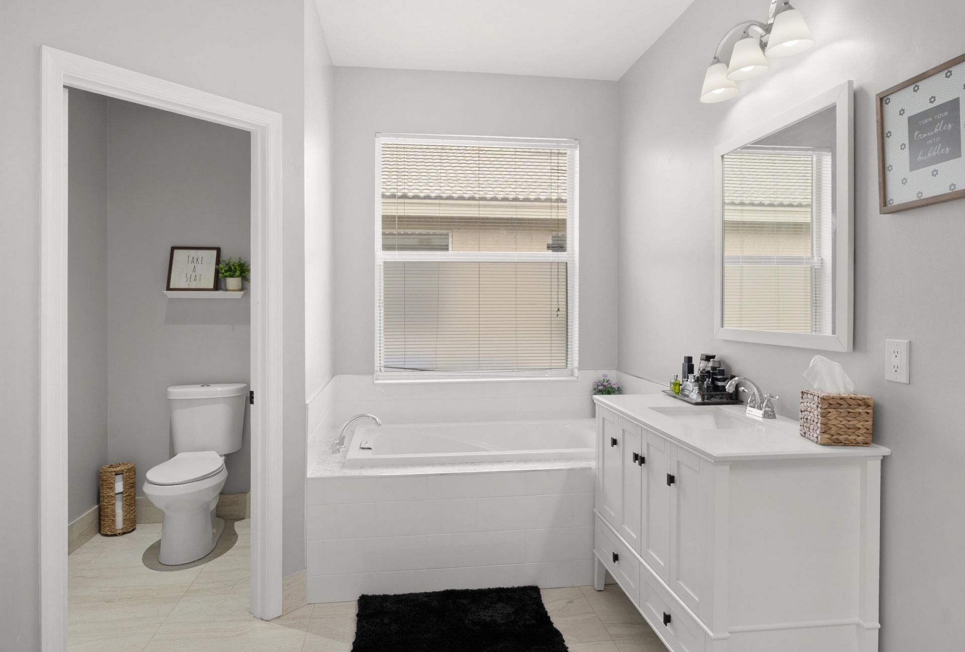 144 Bella Vista Way, Royal Palm Beach, FL 33411 Photo