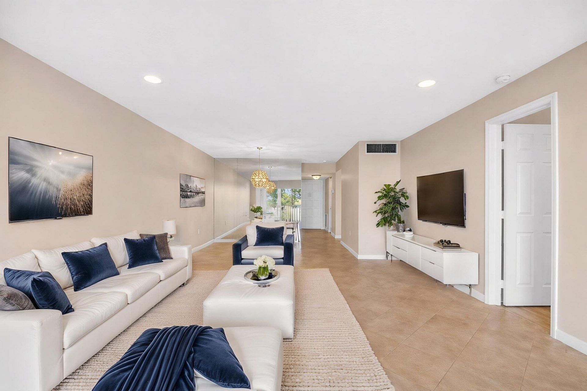 4248 Deste Court, Unit 304, Lake Worth, FL 33467 Photo