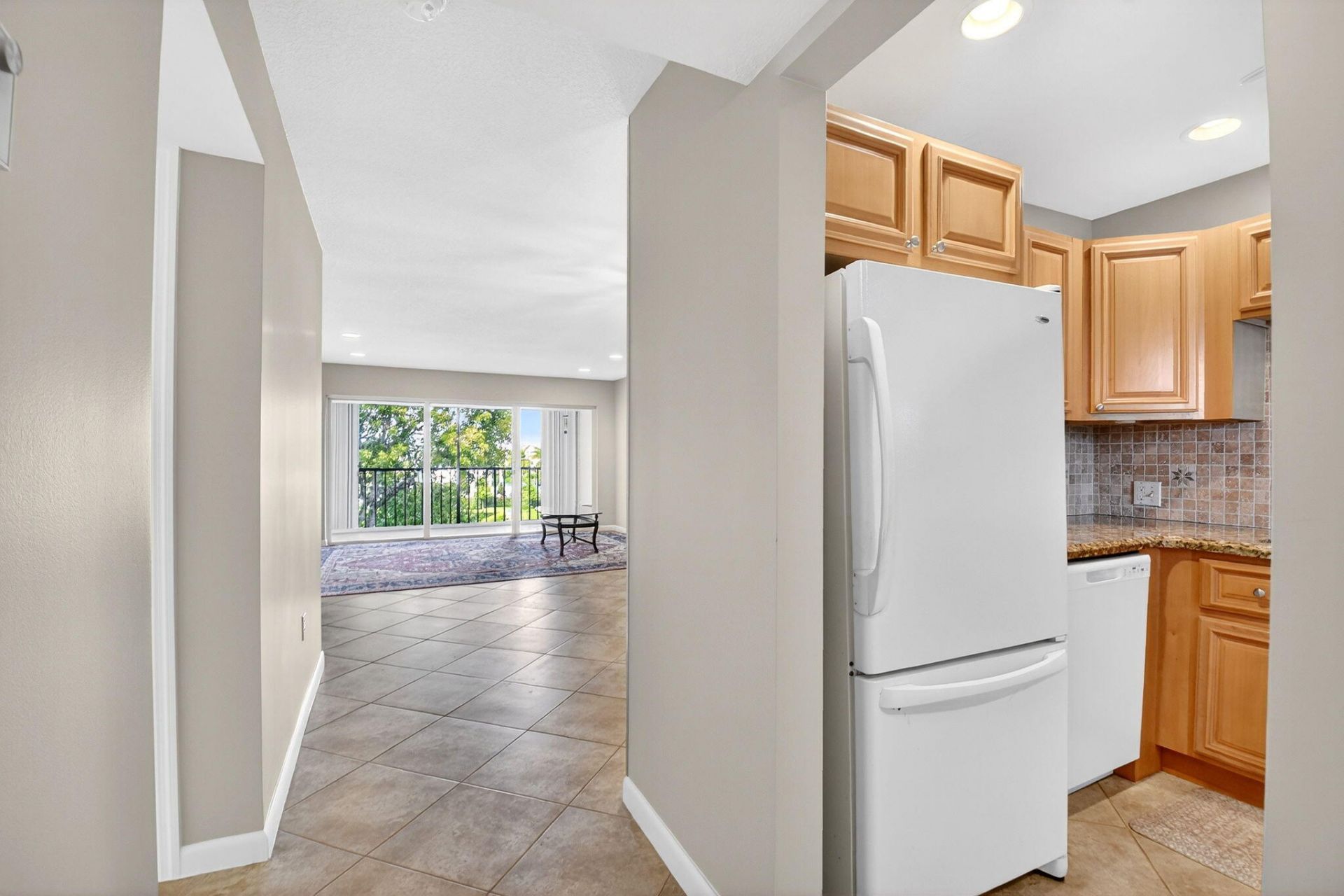 4248 Deste Court, Unit 304, Lake Worth, FL 33467 Photo