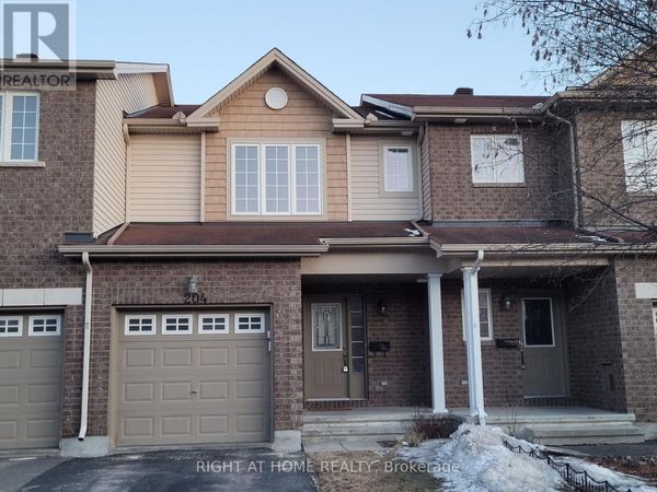 204 ROLLING MEADOW Crescent, Ottawa, ON K1W0B1