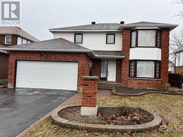38 Bateman Drive, Ottawa, ON K2G5H4