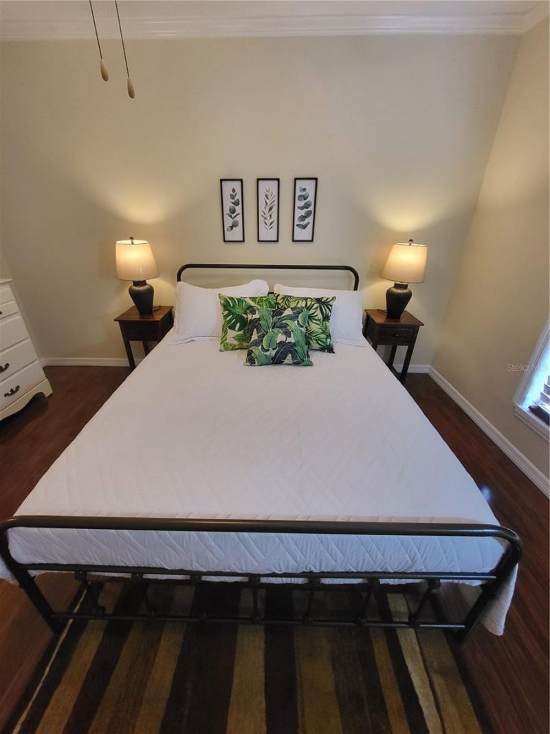 232 Cypress Street , Tarpon Springs, FL 34689 Photo