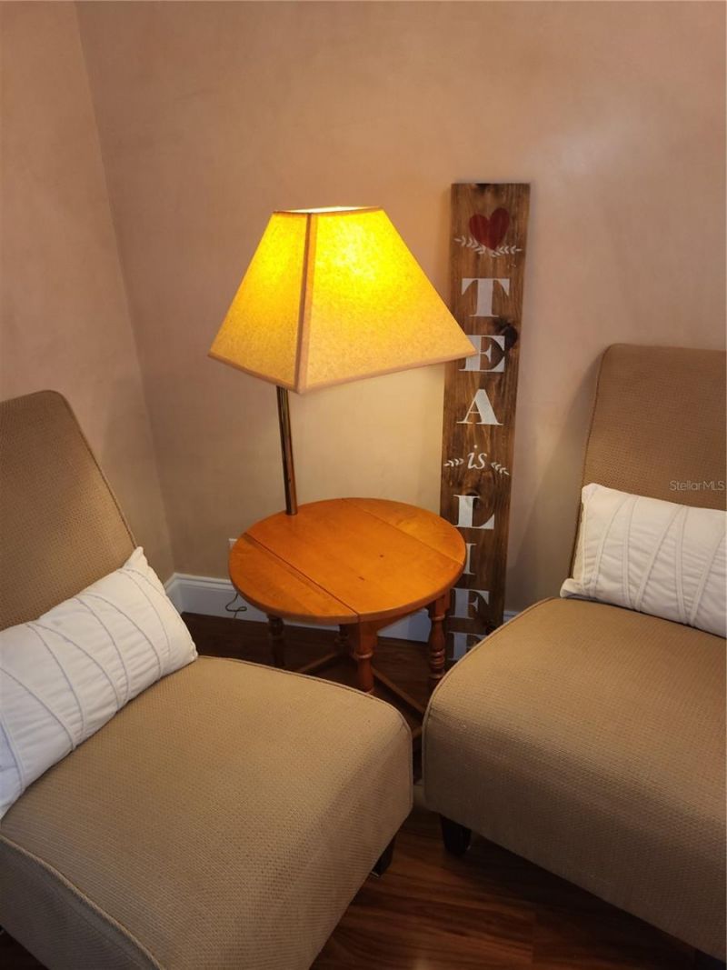 232 Cypress Street , Tarpon Springs, FL 34689 Photo