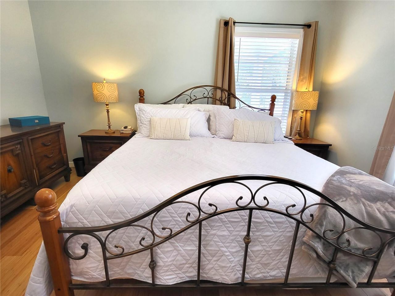 232 Cypress Street , Tarpon Springs, FL 34689 Photo