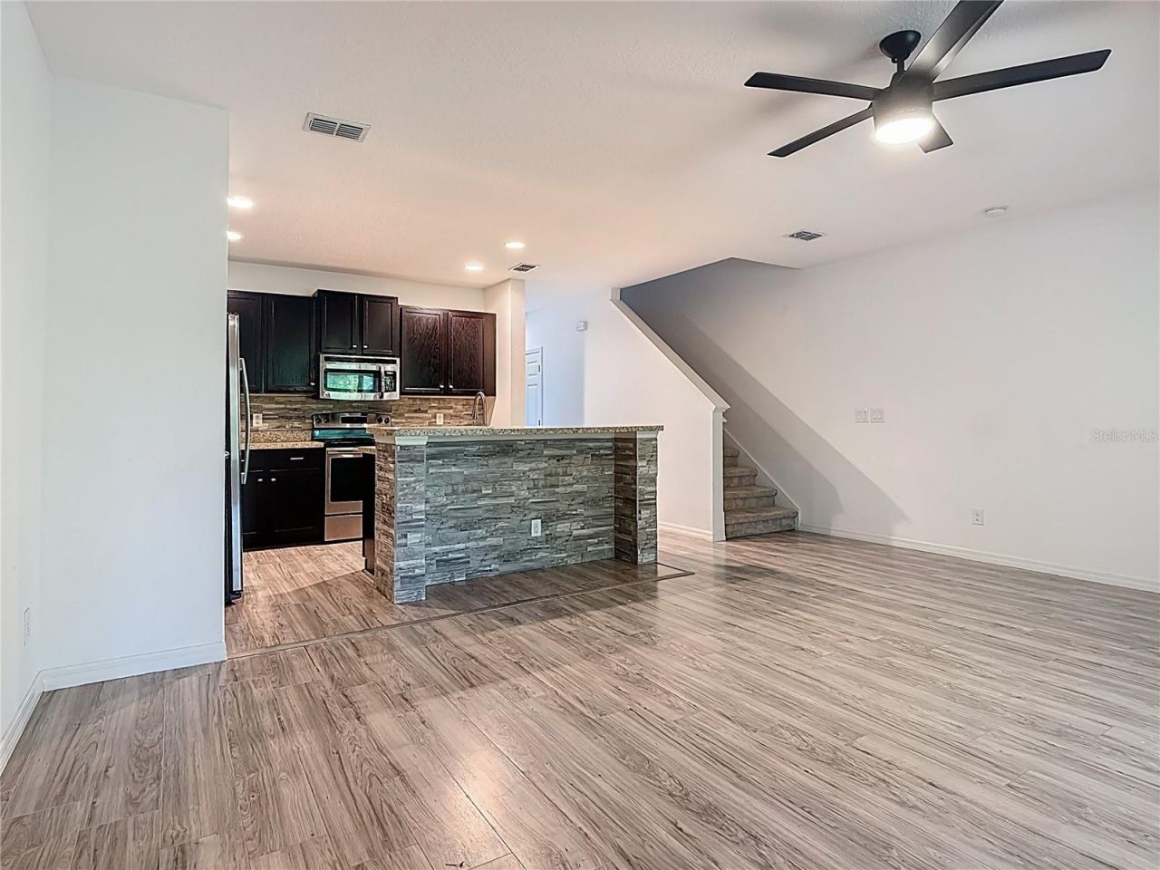 2896 Tanzanite Terrace , Kissimmee, FL 34758 Photo