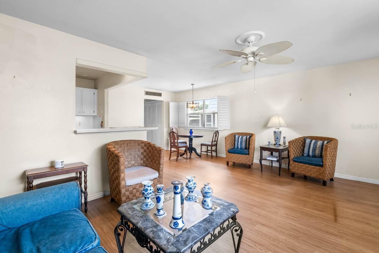 1801 Bedford Lane , Unit 30, Sun City Center, FL 33573 Photo