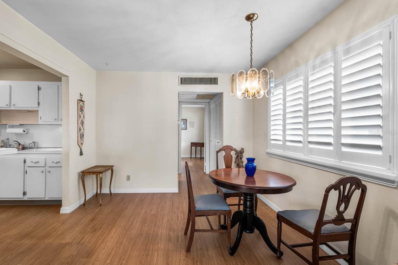 1801 Bedford Lane , Unit 30, Sun City Center, FL 33573 Photo