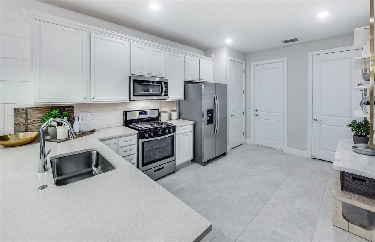 29040 Coral Harbour Drive , Englewood, FL 34223 Photo