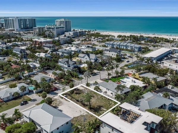 243 COOLIDGE DRIVE, SARASOTA, FL 34236