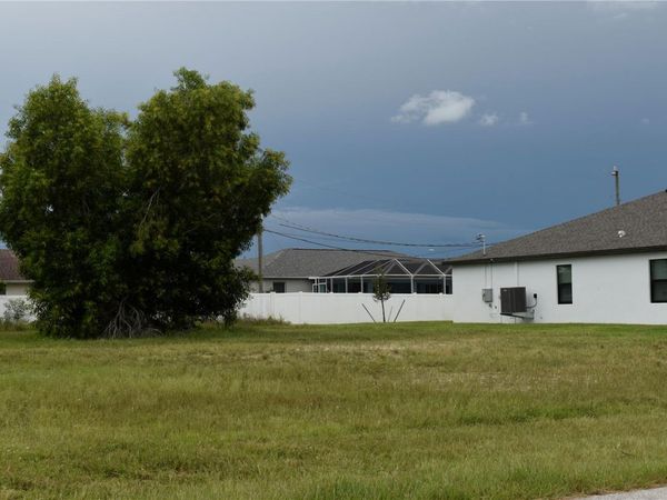 706 SW 21 STREET, CAPE CORAL, FL 33991