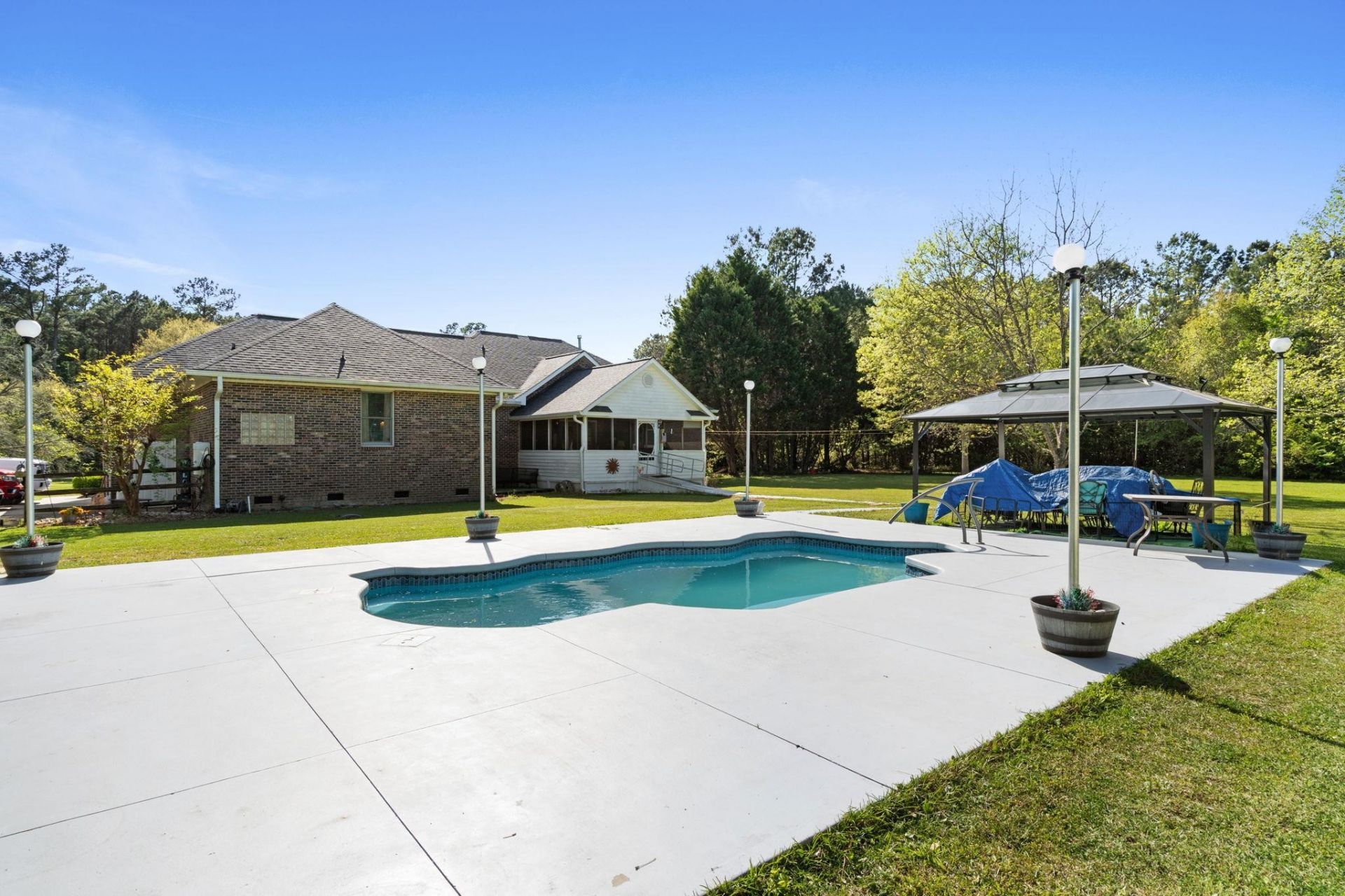 2232 Winburn Rd. Photo 41