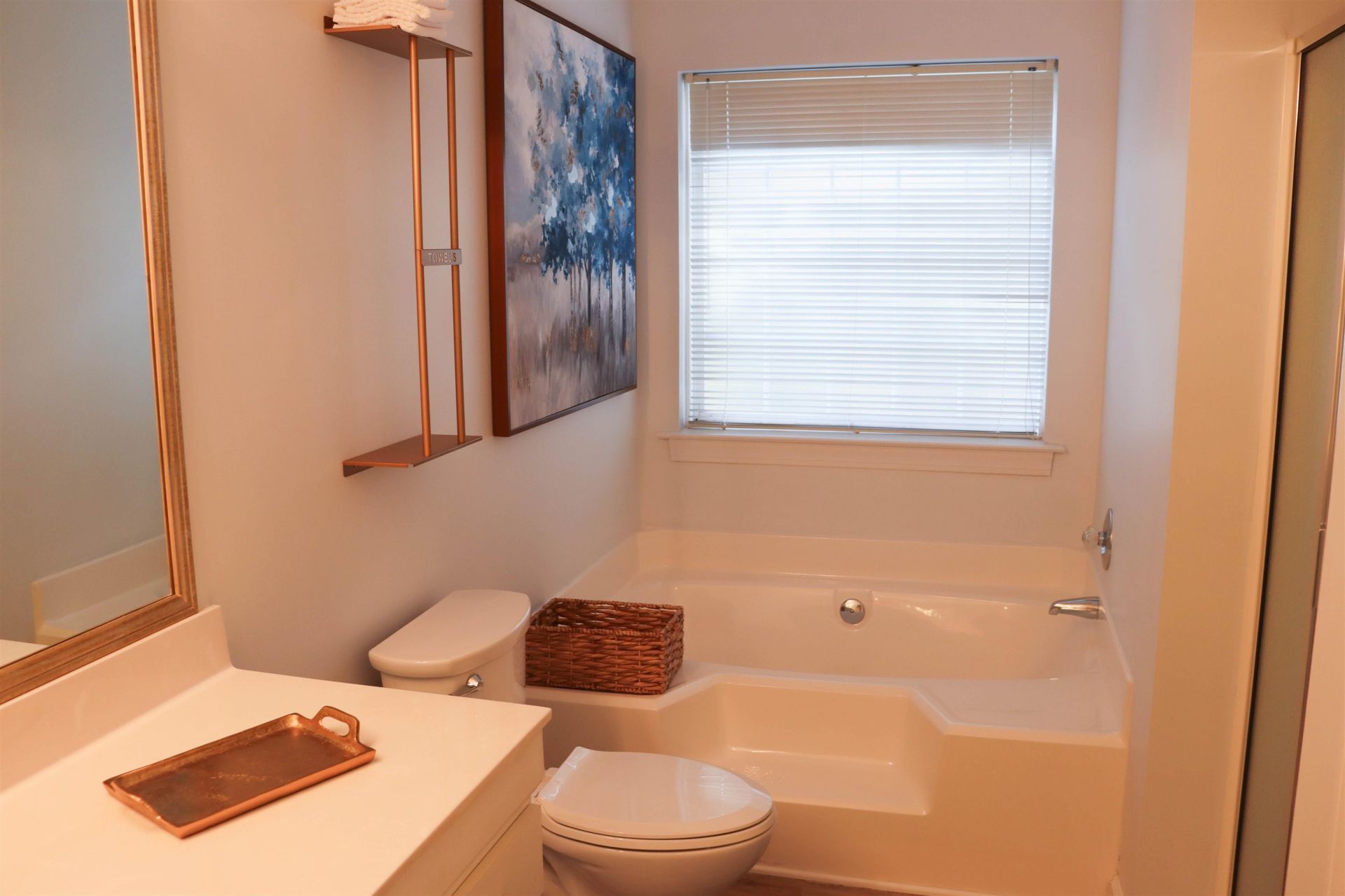 4384 Daphine Ln. Photo 28