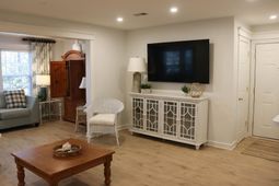 4384 Daphine Ln. photo 4