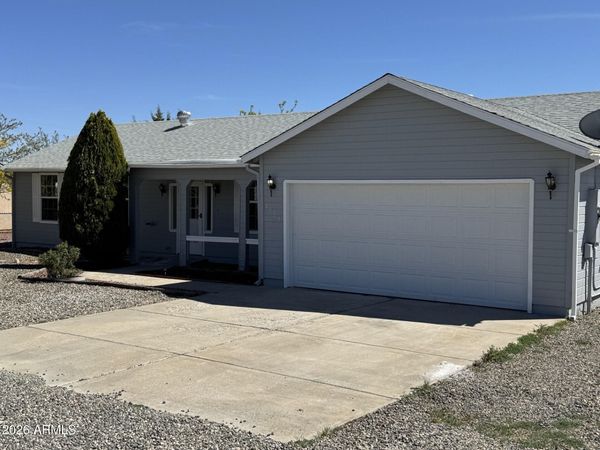 8901 E ROWEL Drive, Prescott Valley, AZ 86314