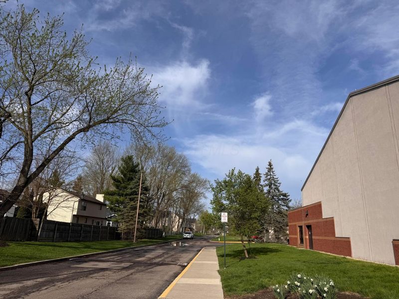 2632 Breathstone Court , Powell, OH 43065 Photo 3