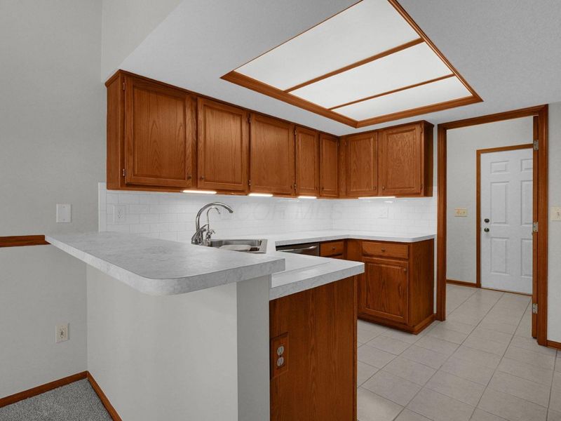 7688 Slate Ridge Boulevard, Reynoldsburg, OH 43068 Photo 18