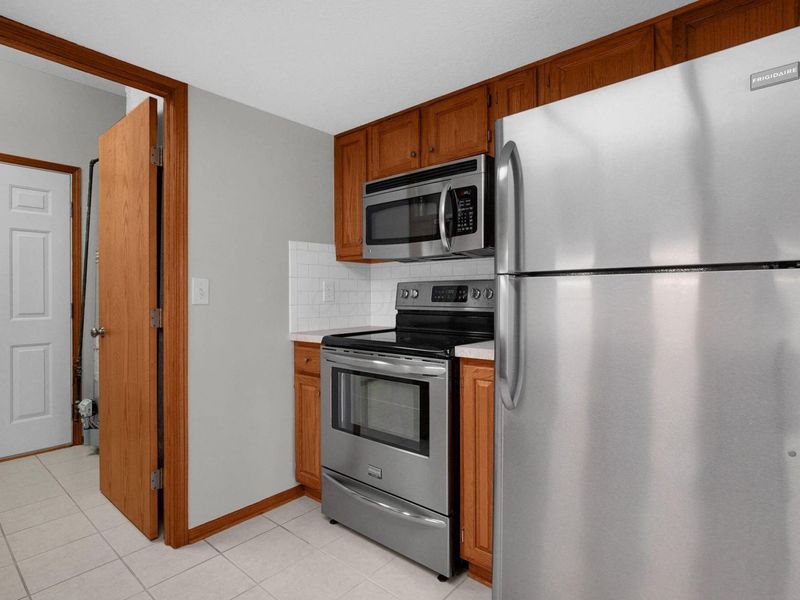 7688 Slate Ridge Boulevard, Reynoldsburg, OH 43068 Photo 19