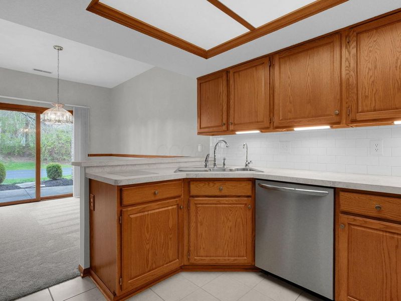 7688 Slate Ridge Boulevard, Reynoldsburg, OH 43068 Photo 21