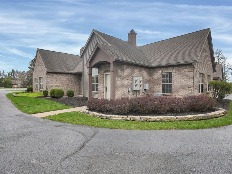 7688 Slate Ridge Boulevard, Reynoldsburg, OH 43068 Photo 3