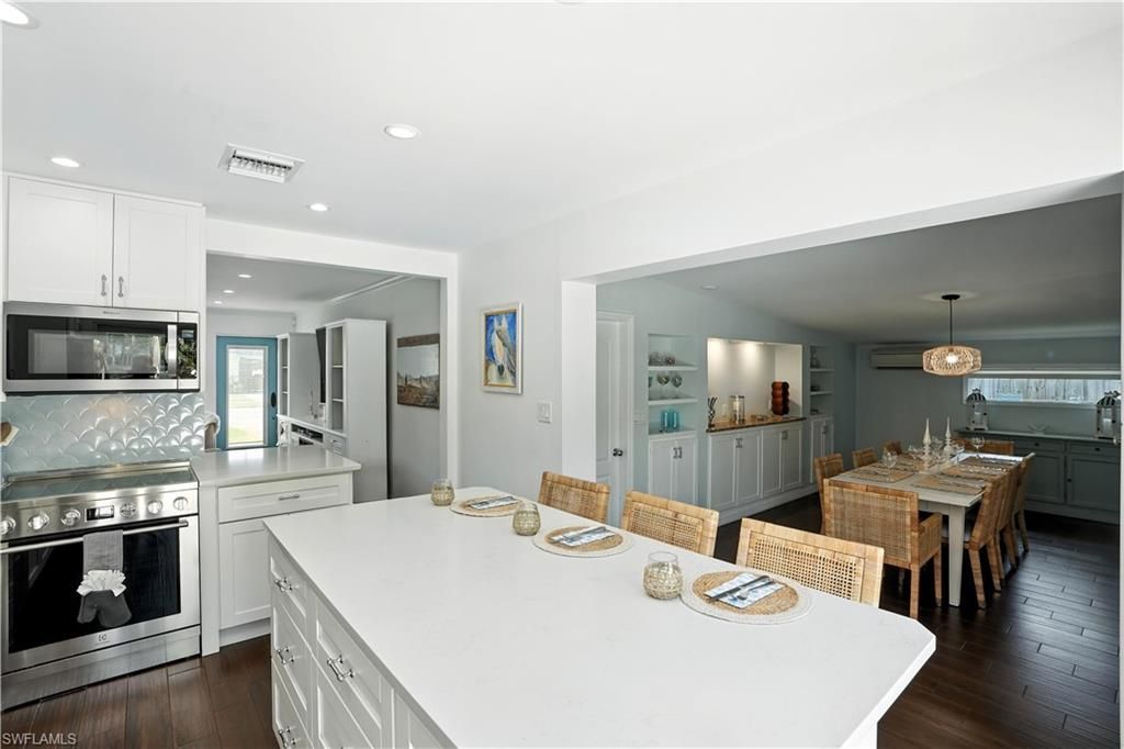 1063 22nd Ave N, Naples, FL 34103 Photo