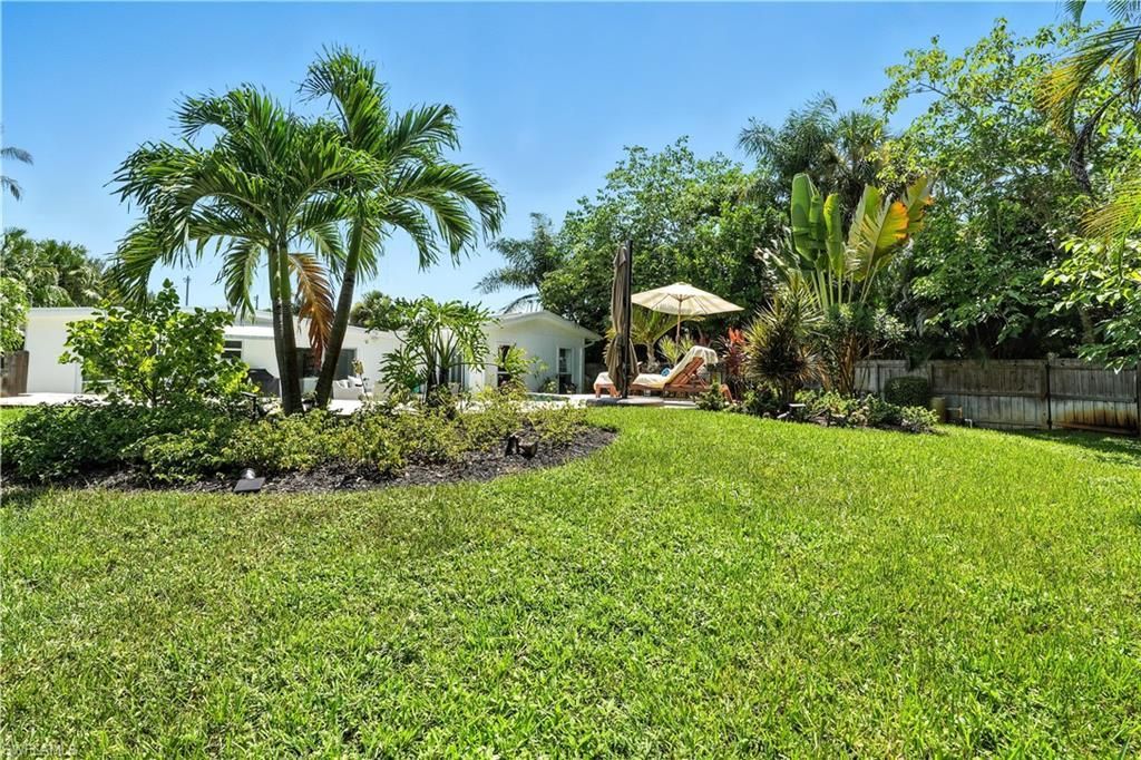 1063 22nd Ave N, Naples, FL 34103 Photo