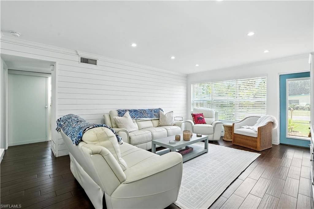 1063 22nd Ave N, Naples, FL 34103 Photo