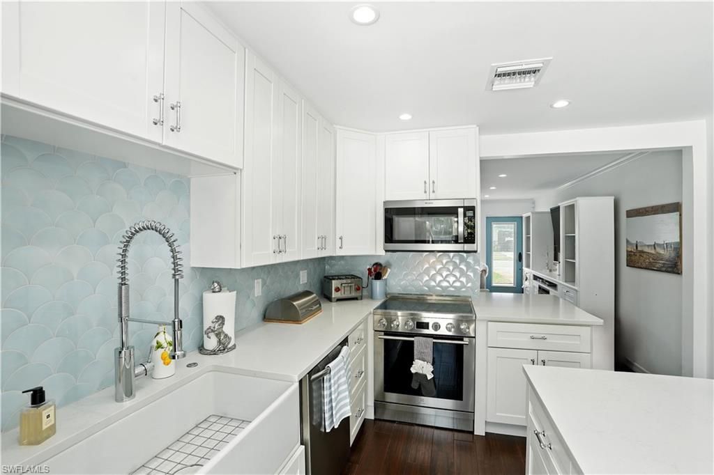 1063 22nd Ave N, Naples, FL 34103 Photo