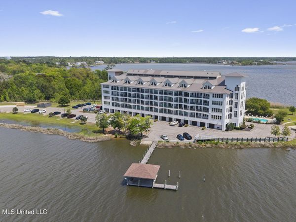 630 Bay Cove Drive, Biloxi, MS 39532