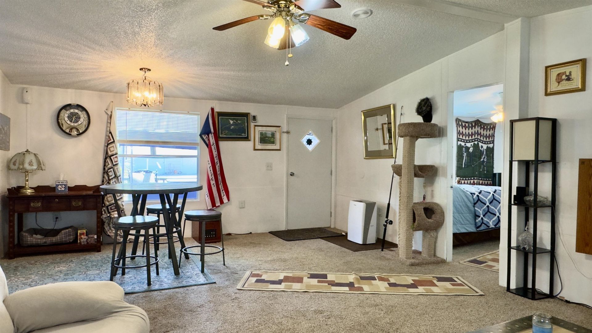 745 River Cliff Dr.  Photo 4