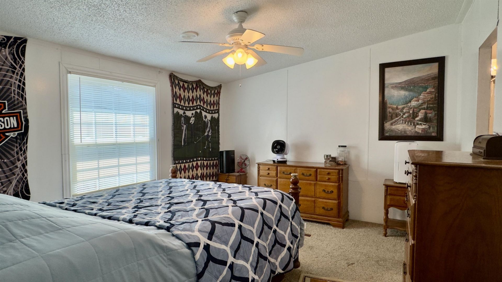 745 River Cliff Dr.  Photo 7