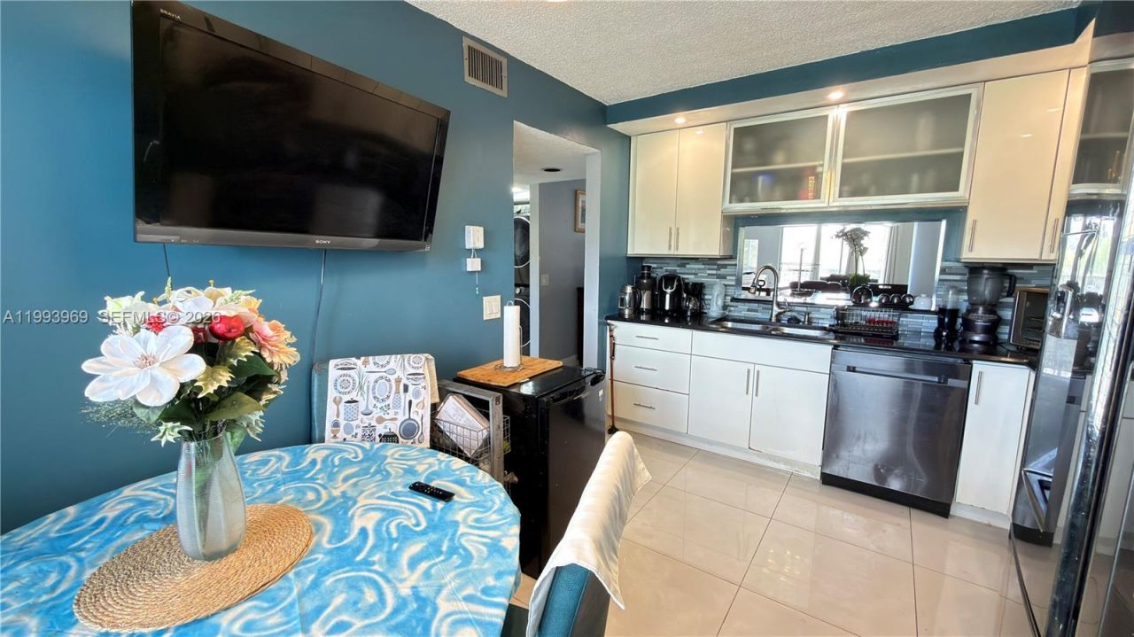 12500 SW 5th Ct , Unit 307M, Pembroke Pines, FL 33027 Photo