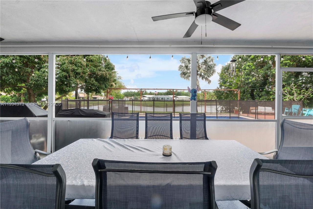 3851 NW 100th Ave, Coral Springs, FL 33065 Photo