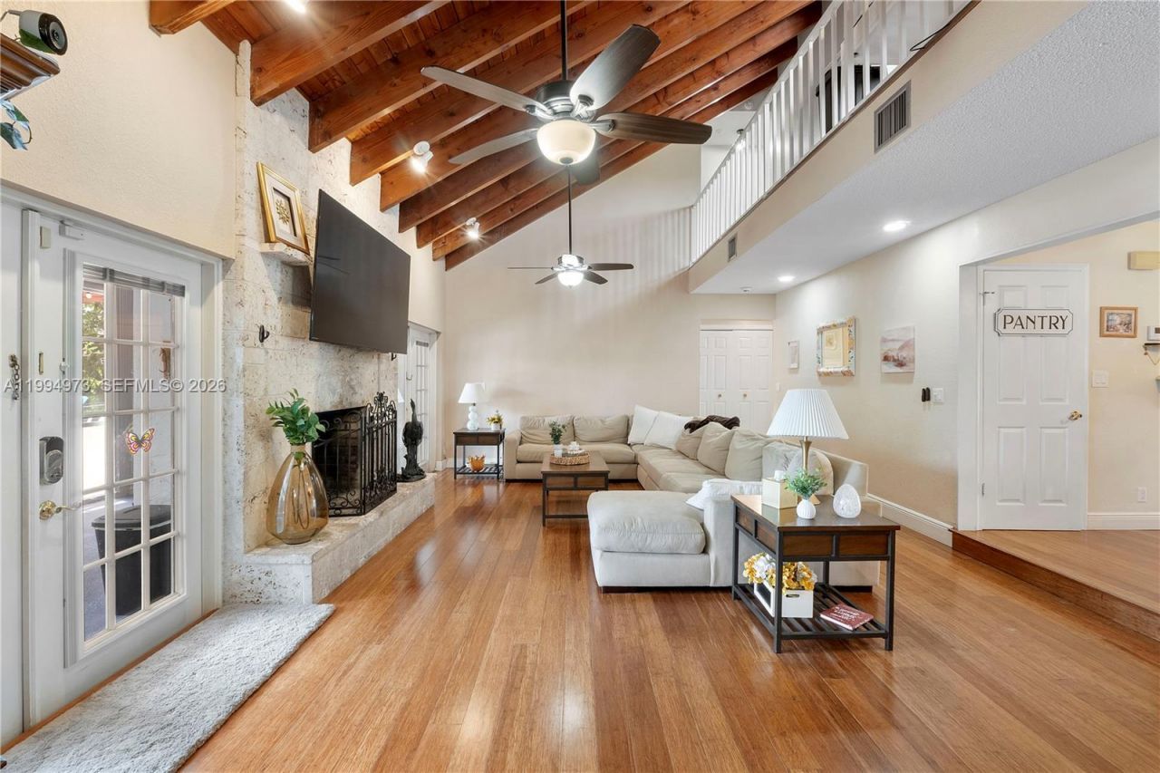 3851 NW 100th Ave , Coral Springs, FL 33065 Photo