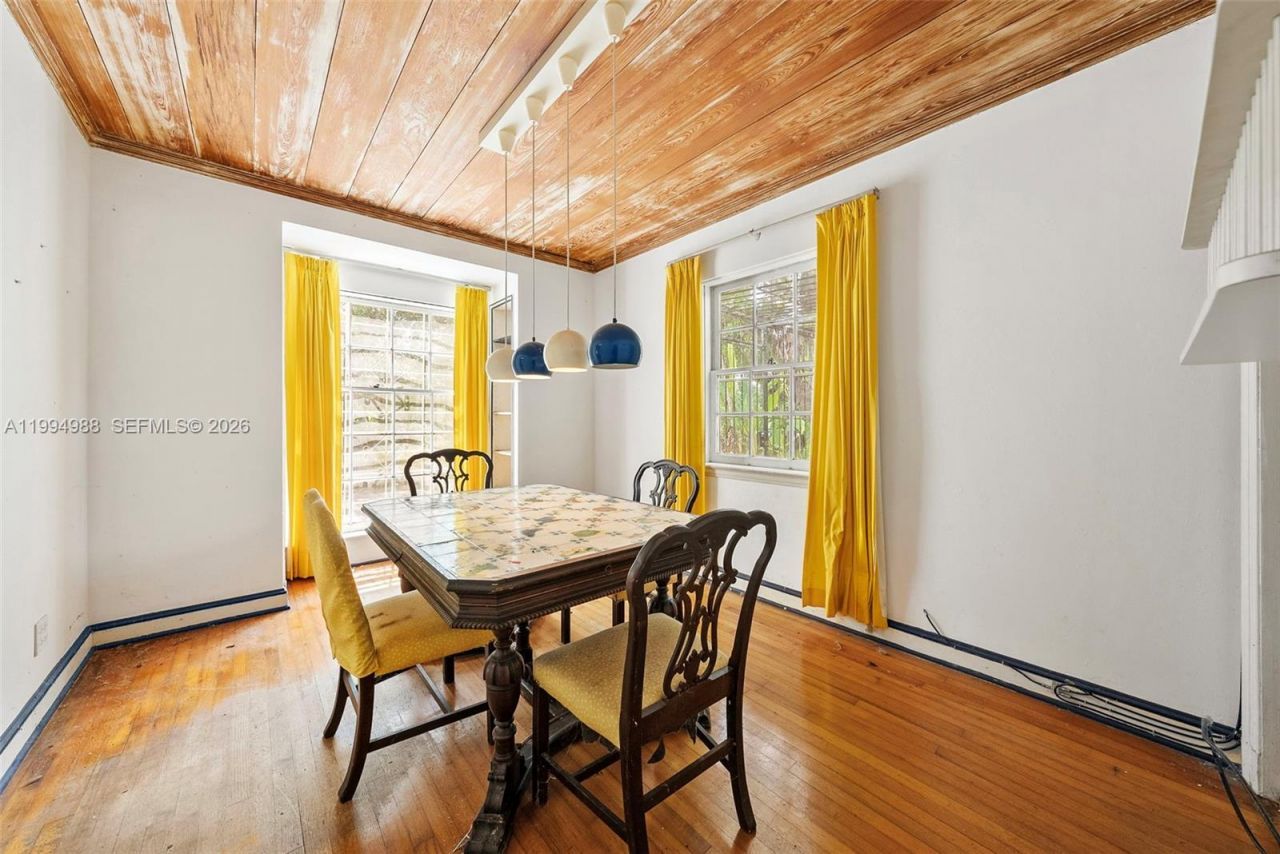 140 NE 95th St , Miami Shores, FL 33138 Photo