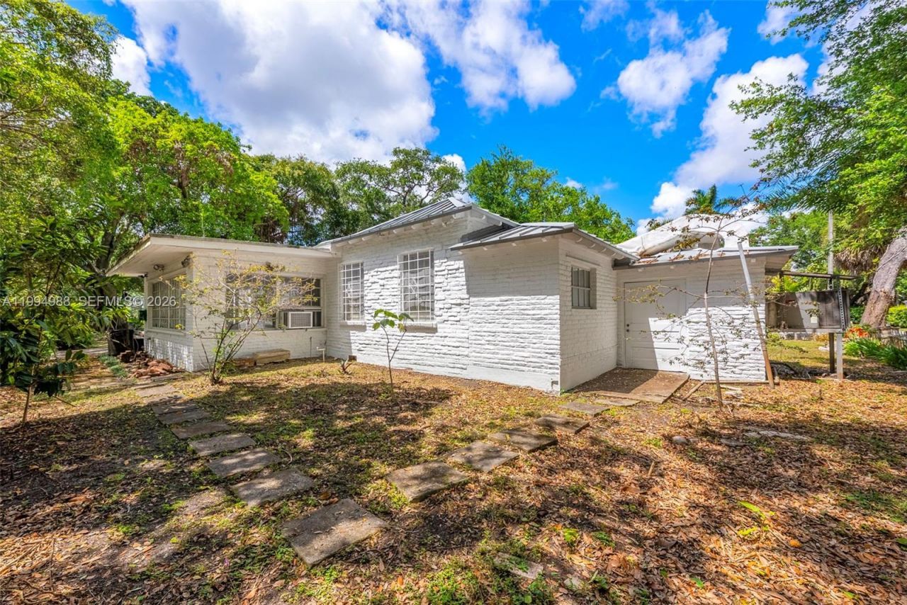 140 NE 95th St , Miami Shores, FL 33138 Photo