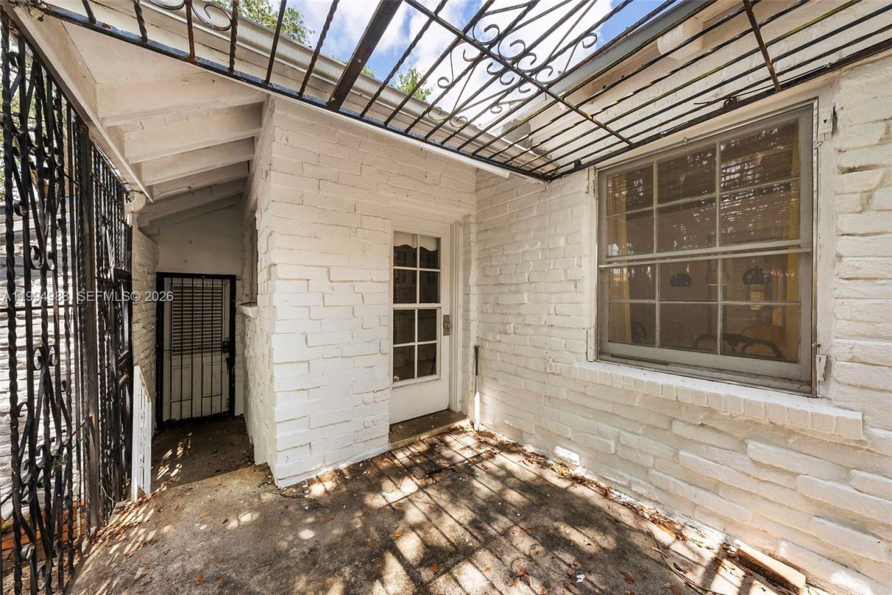 140 NE 95th St , Miami Shores, FL 33138 Photo