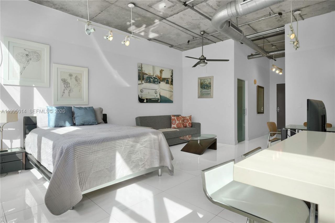 2001 Biscayne Blvd, Unit 3213, Miami, FL 33137 Photo