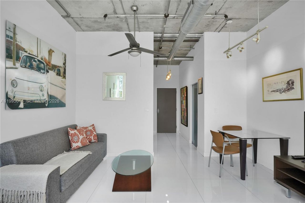 2001 Biscayne Blvd, Unit 3213, Miami, FL 33137 Photo