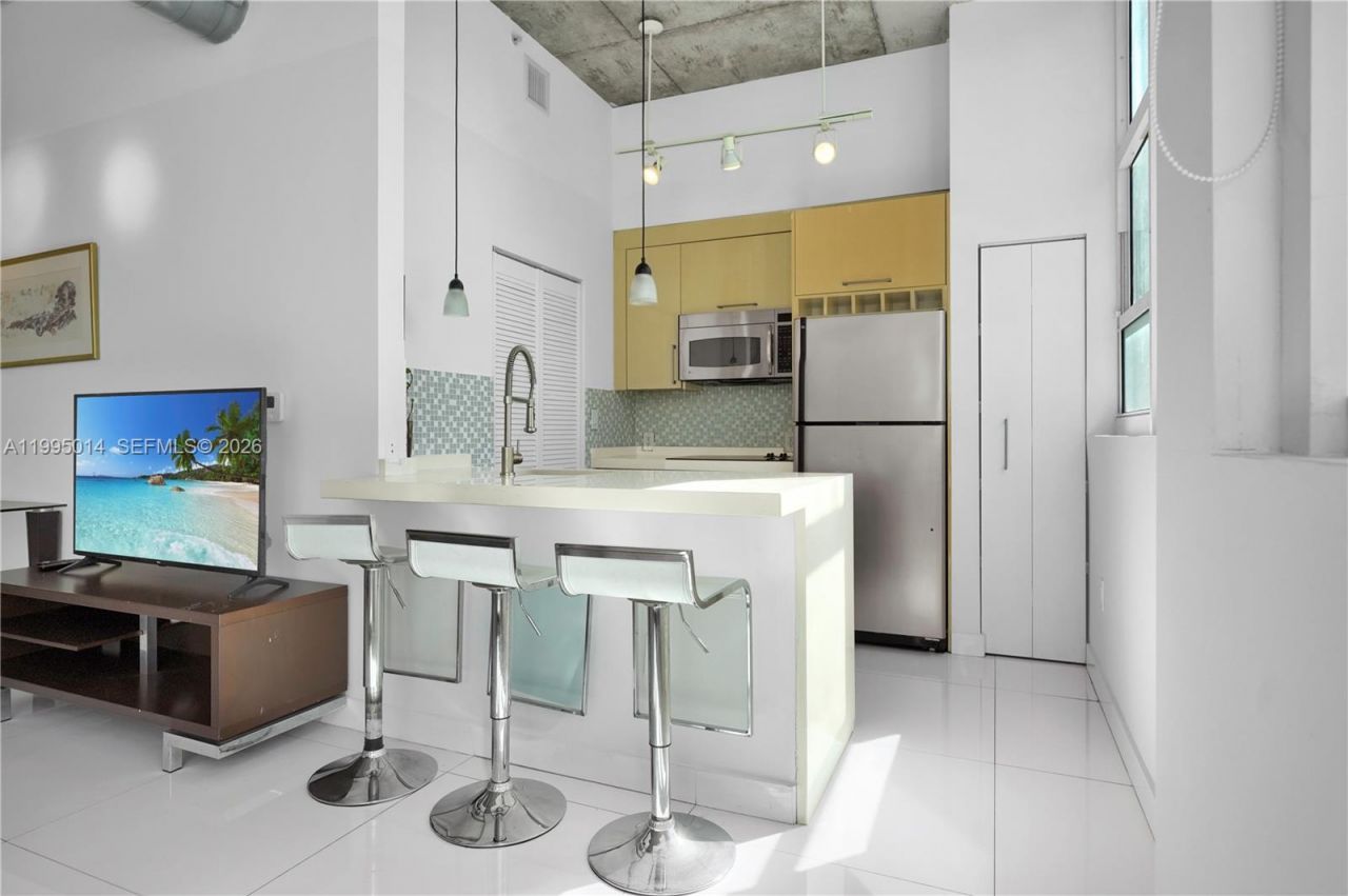 2001 Biscayne Blvd, Unit 3213, Miami, FL 33137 Photo