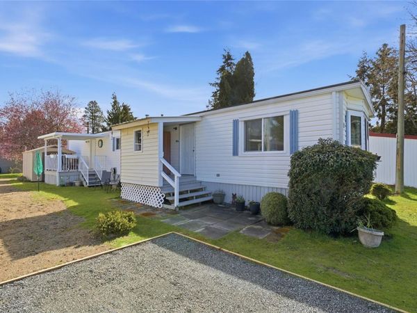 150 Corfield St N, Unit 11, Parksville, BC V9P 1T9