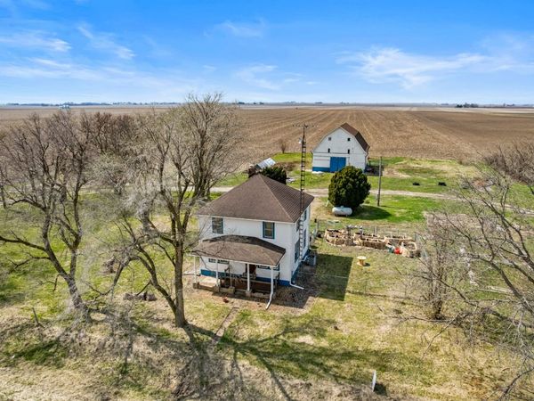 3147 County Road 400 E , Fisher, IL 61843